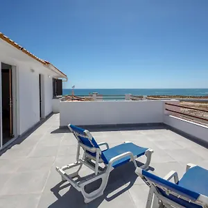 sea-view-1-minute-to-oldtown-and-beach.hotelaalgarve.com/